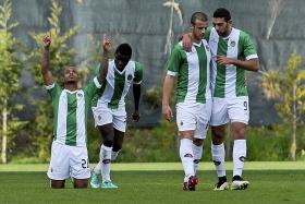 GOLO DE HASSAN NOS DESCONTOS DÁ VITÓRIA AO RIO AVE SOBRE O ESTORIL-PRAIA