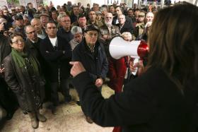 REFORMADOS PROTESTAM HOJE CONTRA AUMENTO DO CUSTO DE VIDA