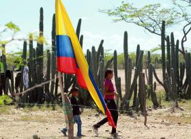 PELO MENOS 18 GUERRILHEIROS DAS FARC MORTOS EM OPERAÇÃO MILITAR NA COLÔMBIA