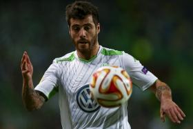 VIEIRINHA MELHOR LATERAL-DIREITO DA `BUNDESLIGA´ PARA OS ADEPTOS