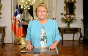 PRESIDENTE DO CHILE PEDE DEMISSÃO DO GOVERNO