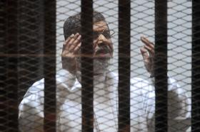 EX-PRESIDENTE EGÍPCIO MOHAMED MORSI CONDENADO À MORTE