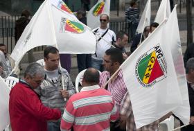 MILITARES DA GNR MARCAM VIGÍLIA DE PROTESTO CONTRA CORTE NAS REFORMAS