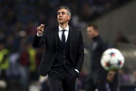 PAULO SOUSA DEIXA COMANDO TÉCNICO DO BASILEIA