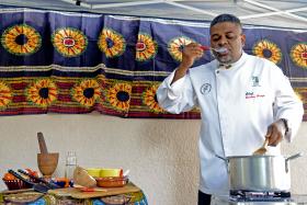 40 ANOS/MOÇAMBIQUE: PAÍS AINDA TEM “VERGONHA DE MOSTRAR A GASTRONOMIA” — ‘CHEF’ GRAÇA