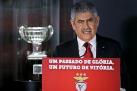 LUÍS FILIPE VIEIRA DÁ AS BOAS-VINDAS A RUI VITÓRIA E FALA NO TRICAMPEONATO