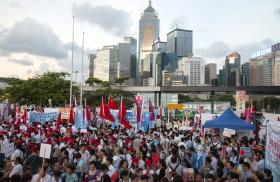 DEPUTADOS EM HONG KONG CHUMBAM REFORMA POLÍTICA