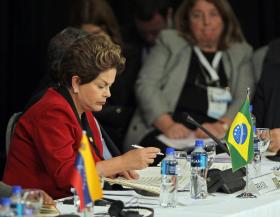 DILMA ROUSSEFF DEFENDE MAIOR REPRESENTATIVIDADE DOS BRICS EM INSTITUIÇÕES INTERNACIONAIS