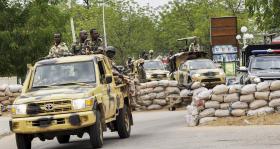 ATAQUE BOMBISTA SUICIDA NUM POSTO DE CONTROLO MILITAR EM MAIDUGURI NA NIGÉRIA