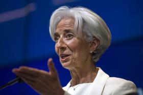 GRÉCIA: LAGARDE ESPERA “MUITOS PROGRESSOS” NO EUROGRUPO DE HOJE