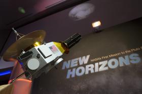 SONDA ESPACIAL NEW HORIZONS ‘SOBREVIVE’ A HISTÓRICA APROXIMAÇÃO A PLUTÃO