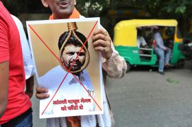 MENTOR DO ATENTADO DE MUMBAI YAKUB MEMON ENFORCADO NA ÍNDIA