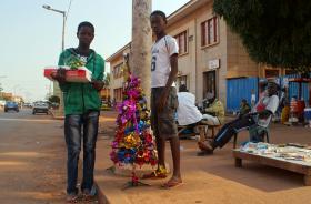 42 ANOS/GUINÉ-BISSAU: DESENCANTADOS COM O RUMO DA INDEPENDÊNCIA