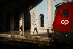 VENDA DA CP CARGA FORMALIZADA HOJE SOB PROTESTO DOS FERROVIÁRIOS