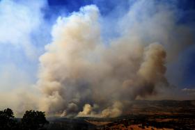 MAIS DE 50 AVIÕES TURCOS BOMBARDEIAM ALVOS DO PKK NO NORTE DO IRAQUE