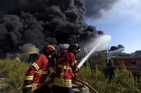 PROBLEMA DOS FOGOS FLORESTAIS “NÃO ESTÁ NO COMBATE, MAS A MONTANTE” — LIGA DE BOMBEIROS