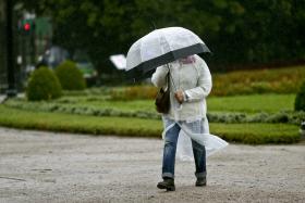 SETE DISTRITOS DO CONTINENTE SOB AVISO AMARELO DEVIDO À CHUVA FORTE – IPMA