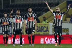 PORTIMONENSE FAZ ‘TOMBAR’ BELENENSES DA TAÇA