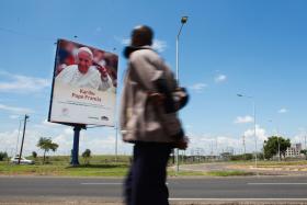 PAPA FRANCISCO INICIA HOJE VIAGEM A ÁFRICA COM DIÁLOGO INTER-RELIGIOSO EM VISTA