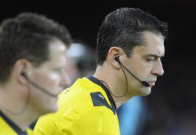 HÚNGARO VIKTOR KASSAI ARBITRA JOGO DO BENFICA EM SÃO PETERSBURGO