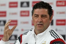 RUI VITÓRIA DIZ QUE JOGO COM BOAVISTA É MAIS UMA DAS OITO FINAIS DA LIGA