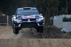 OGIER DOMINA SUPERESPECIAL DO RALI DE PORTUGAL E É O PRIMEIRO LÍDER