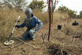 JAPÃO E REINO UNIDO JUNTAM-SE PARA FINANCIAR DESMINAGEM EM PROVÍNCIA ANGOLANA