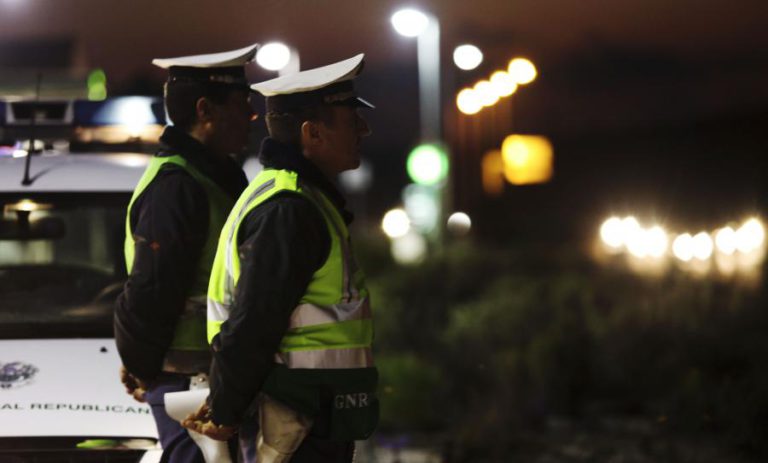 TRÊS HOMENS DETIDOS POR VIOLÊNCIA DOMÉSTICA NO DISTRITO DO PORTO