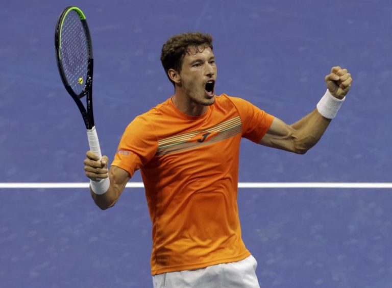 US OPEN: PABLO CARRENO NAS MEIAS-FINAIS APÓS VENCER DENIS SHAPOVALOV