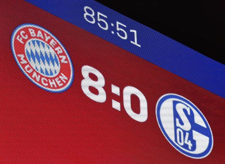 BAYERN MANTÉM CADÊNCIA E ‘ATROPELA’ SCHALKE NO ARRANQUE DA ‘BUNDESLIGA’