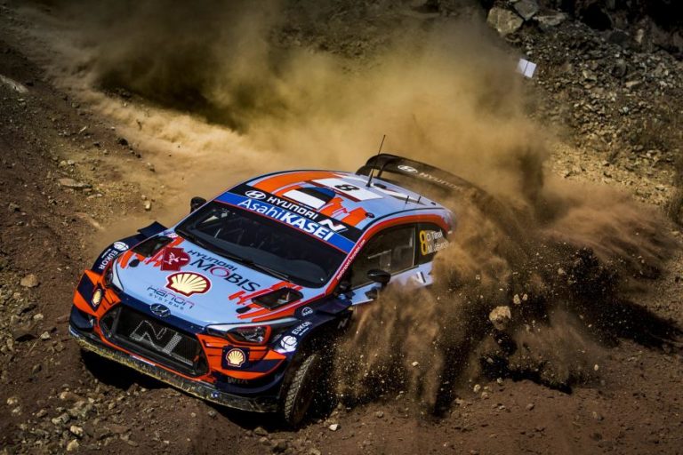 OTT TÄNAK ABANDONA RALI DA TURQUIA COM PROBLEMAS MECÂNICOS NO SEU HYUNDAI