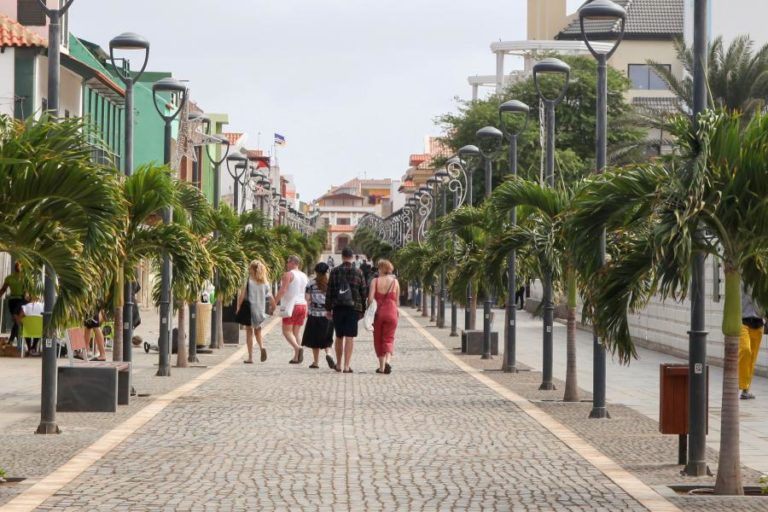 Covid-19: Polícia vai reforçar fiscalização em Cabo Verde a partir de hoje