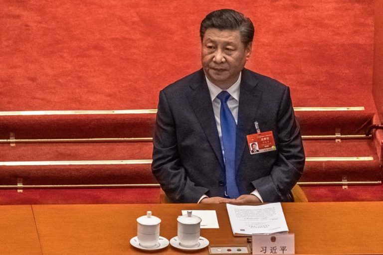 Xi Jinping contra o projeto de taxa de carbono da União Europeia