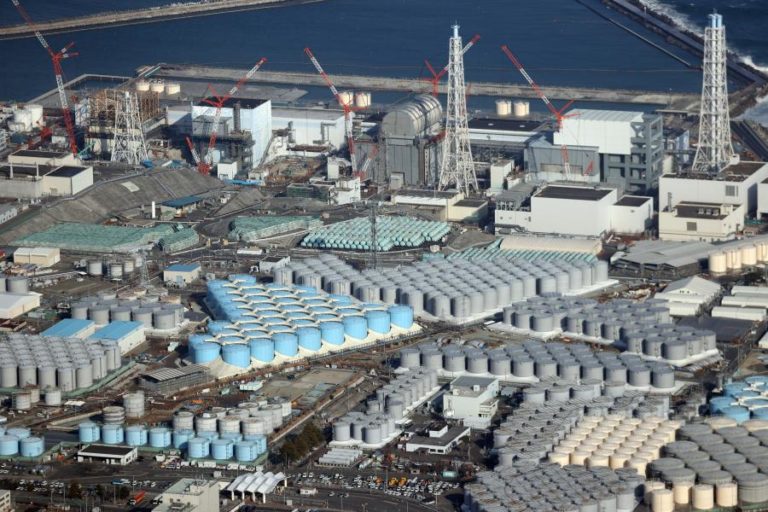 Japão decide despejar água processada da central eléctrica de Fukushima no Oceano Pacífico