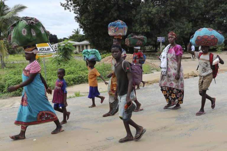 Moçambique/Ataques: OIM diz que quase 19 mil pessoas fugiram de Palma