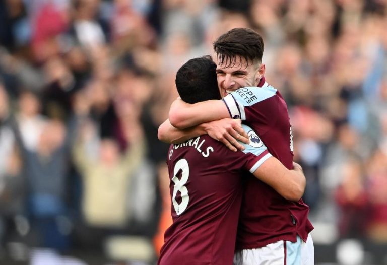 West Ham consegue terceira vitória seguida e iguala Manchester City