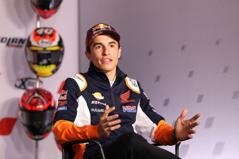 Piloto Marc Márquez reavaliado antes do Natal