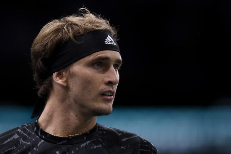 Zverev ascende ao terceiro lugar e ‘Sousas’ sobem no ranking mundial de ténis