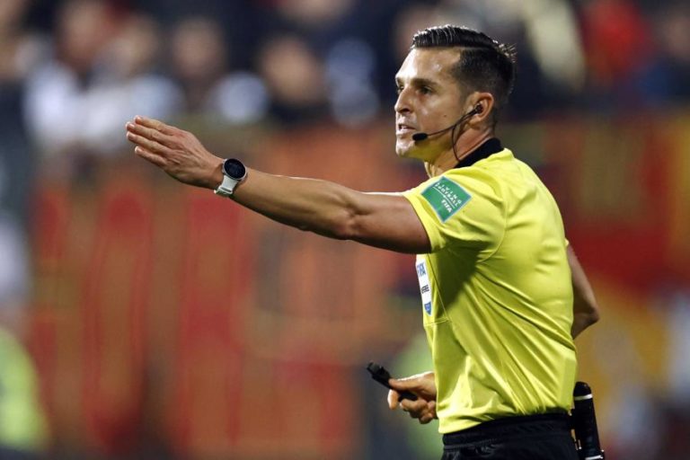 LC: Carlos del Cerro Grande arbitra Sporting-Dortmund, Zwayer o Liverpool-FC Porto