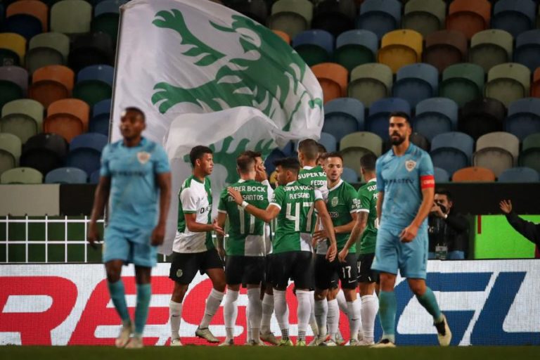 Sporting vence Varzim e apura-se para os oitavos de final da Taça de Portugal