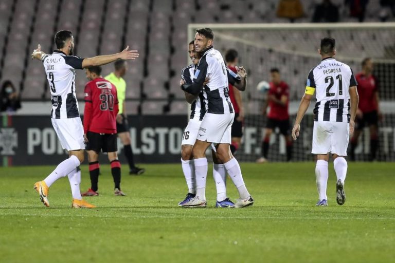 Portimonense resolveu eliminatória em Penafiel na primeira parte