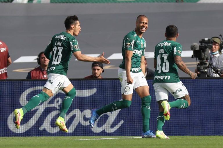 Palmeiras e Abel Ferreira batem Flamengo e vencem novamente a Libertadores