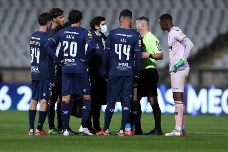 Covid-19: Liga avança com participação disciplinar no jogo Belenenses SAD-Benfica