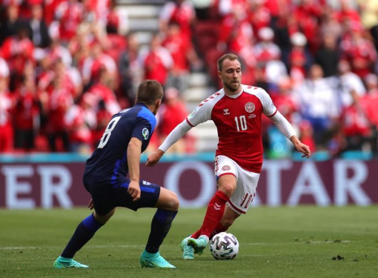 Christian Eriksen volta a treinar após paragem cardíaca no Euro2020