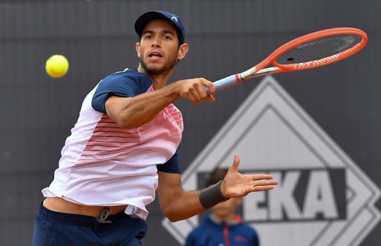 Tenista Nuno Borges apura-se para as meias-finais do torneio de Antália