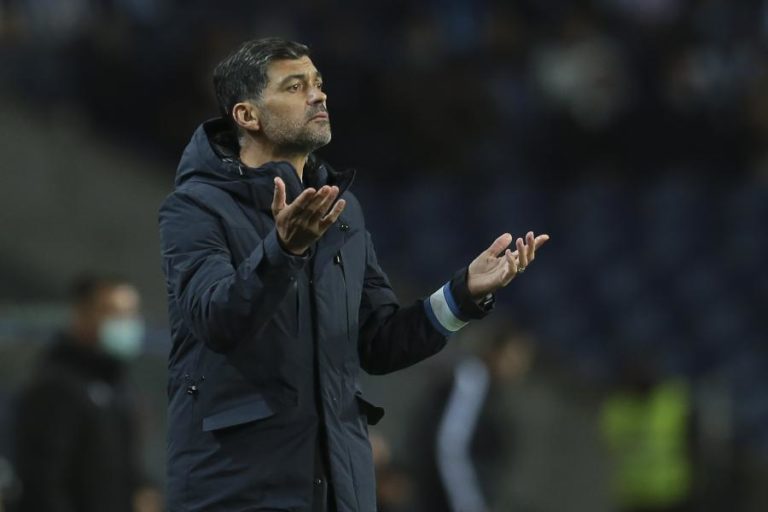 Sérgio Conceição diz que “todos os cuidados são poucos” para evitar covid-19