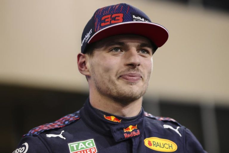 Max Verstappen sagra-se campeão mundial de Fórmula 1 pela primeira vez