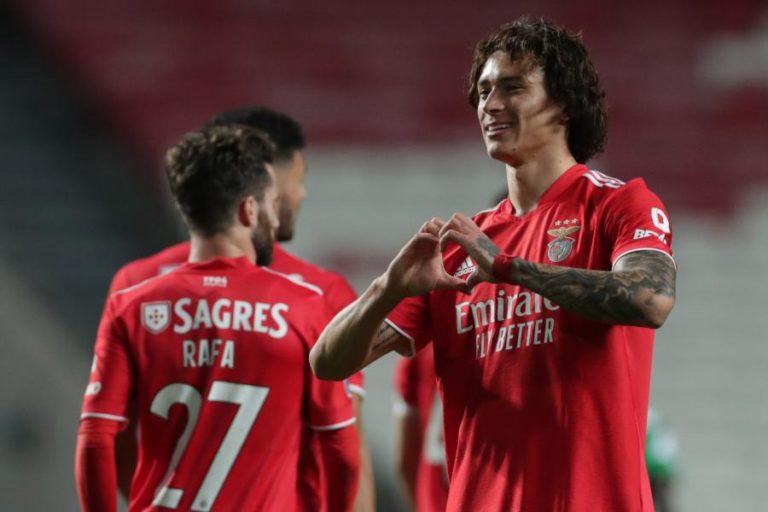 Benfica nas meias-finais da Taça da Liga após triunfo frente ao Sporting da Covilhã