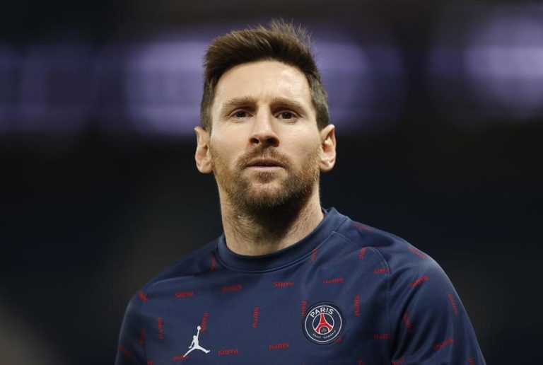 Covid-19: Messi é um dos quatro jogadores do PSG que testou positivo