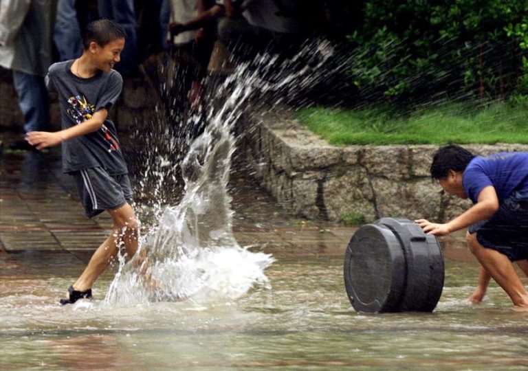 Macau cancela todos os alertas de tempestade tropical